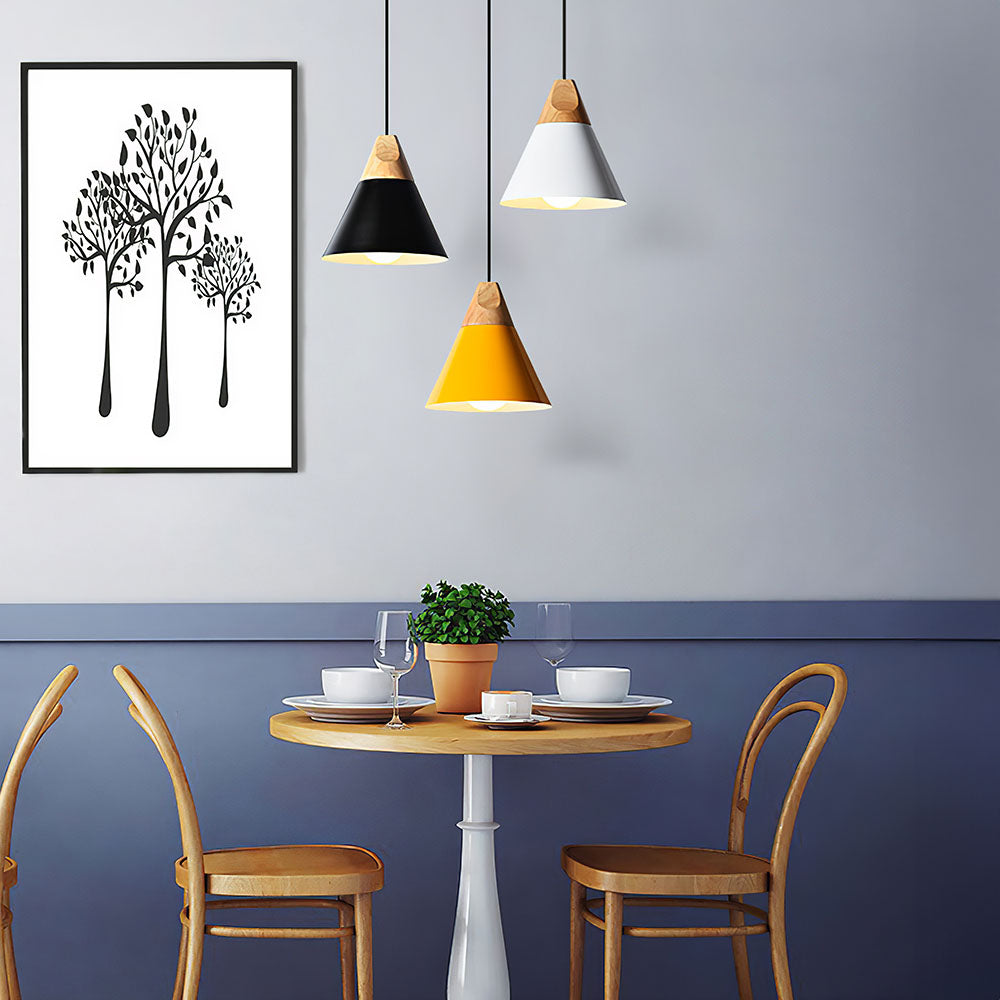 Speelse Houten Hanglamp - Navellea
