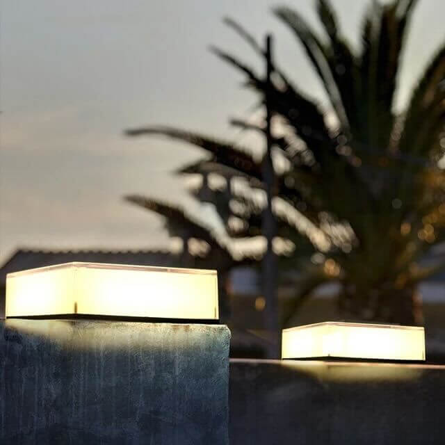 Duurzame Buiten LED Zonnelamp (IP65) - SolarisGlow