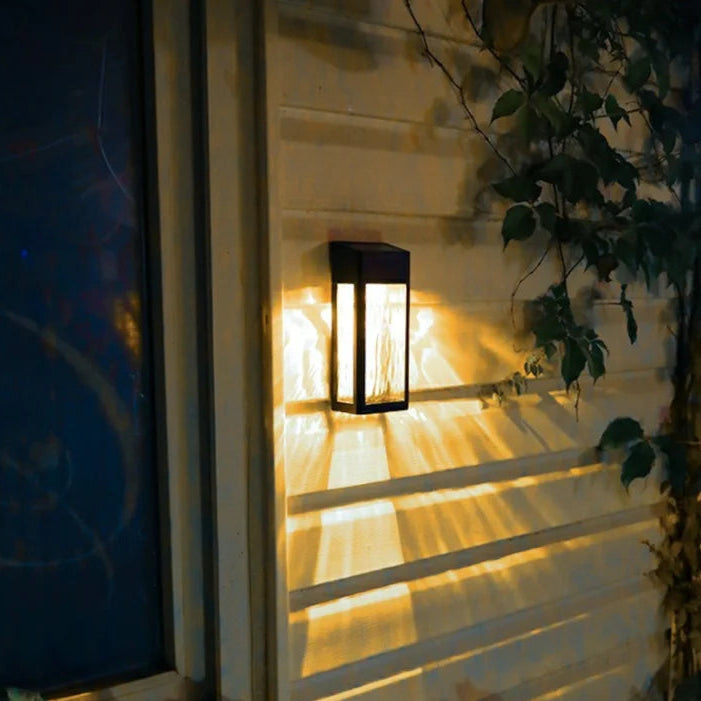 Solar LED Wandlamp (IP54) - LumiGlow