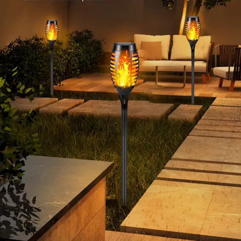 LumiFlare – Solar LED Tuinlampen IP65 (Set van 4/8/12 stuks) - LumiFlare