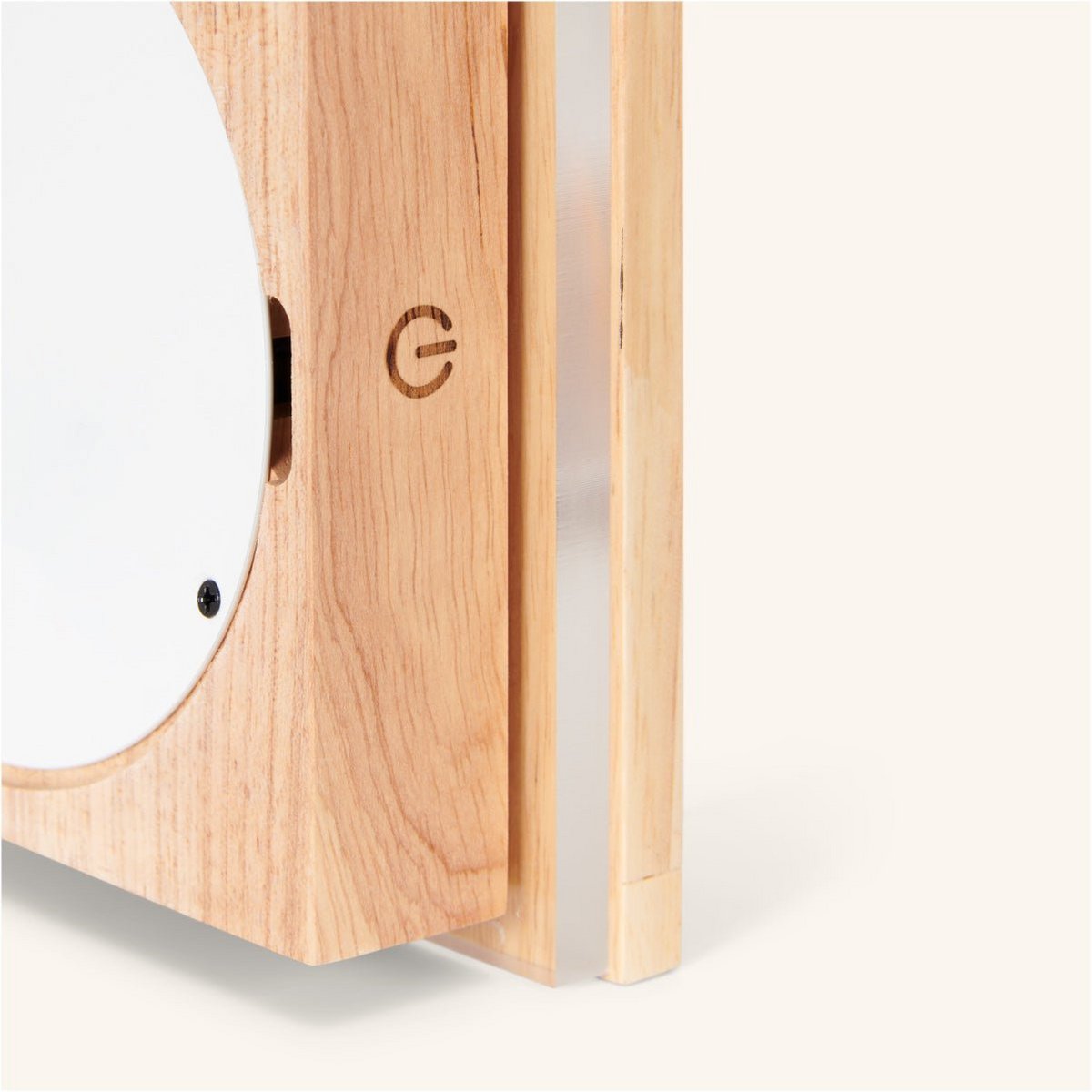 Draadloze & Dimbare Houten Wandlamp (IP44) - LumaLane