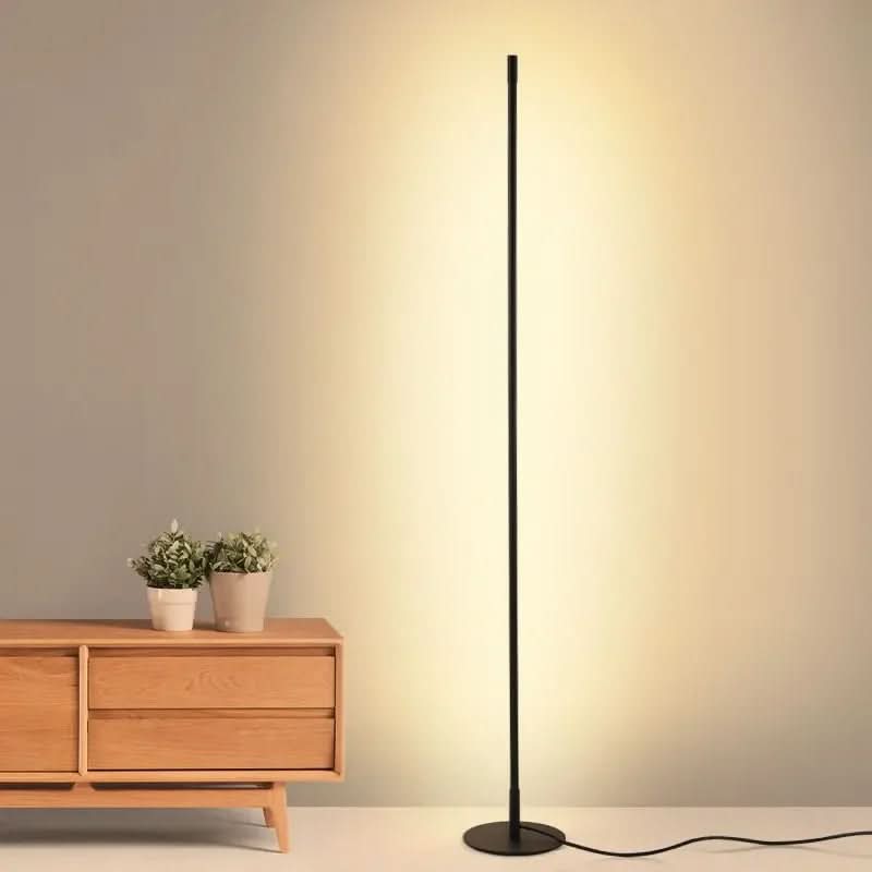 Dimbare vloerlamp – LumiSerene