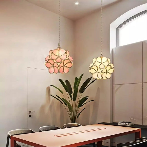 Glazen Hanglamp met Bloemvorm & Messing Frame - Florévia Bloom