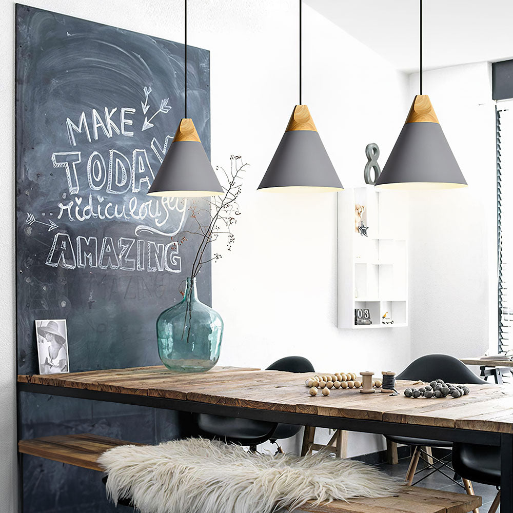 Speelse Houten Hanglamp - Navellea