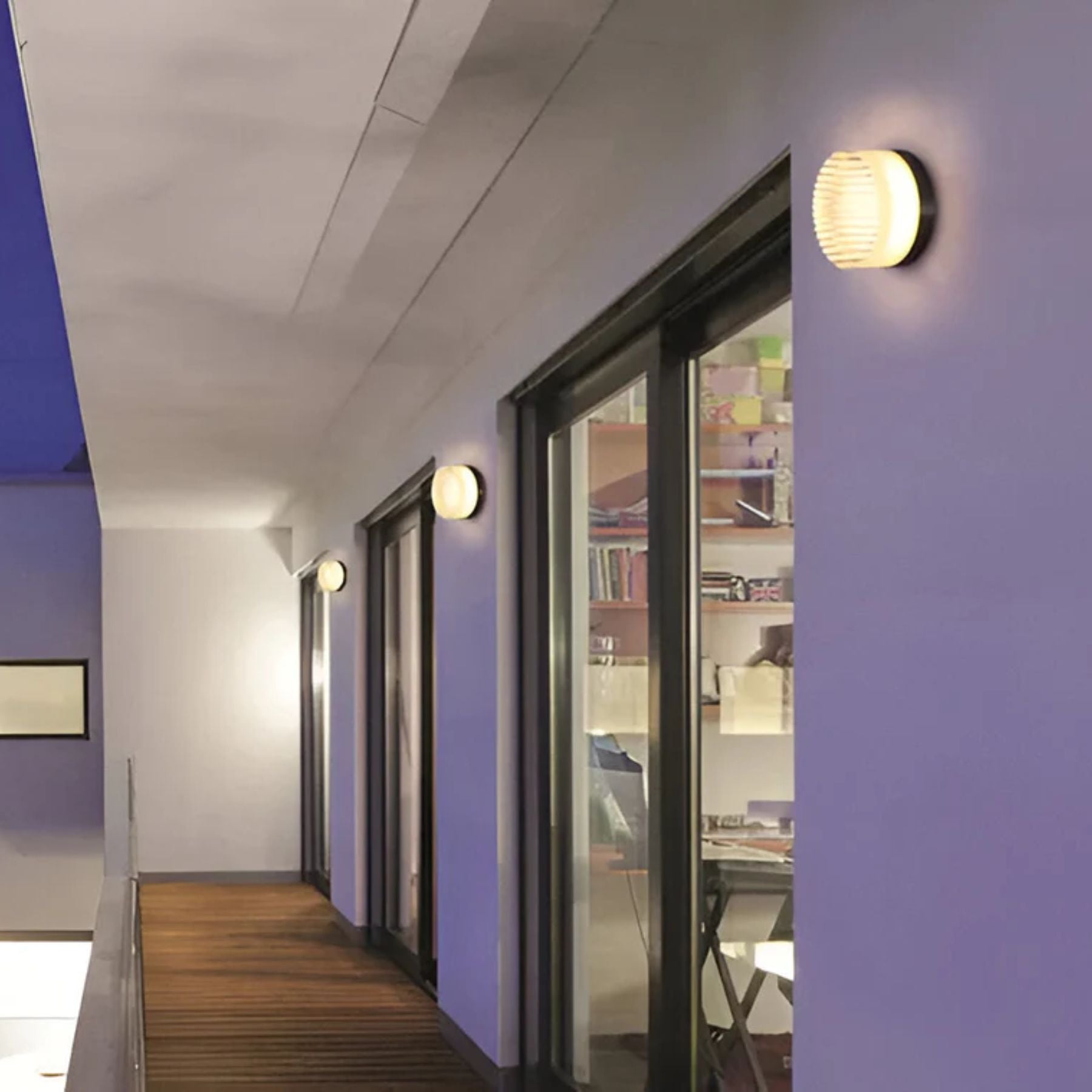 Wandlamp met Warm Amber Licht - Ambrelo Aura